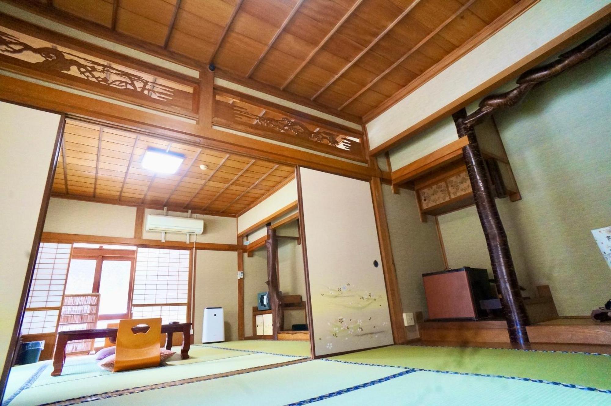 Hotel Takaosou Yufu Esterno foto