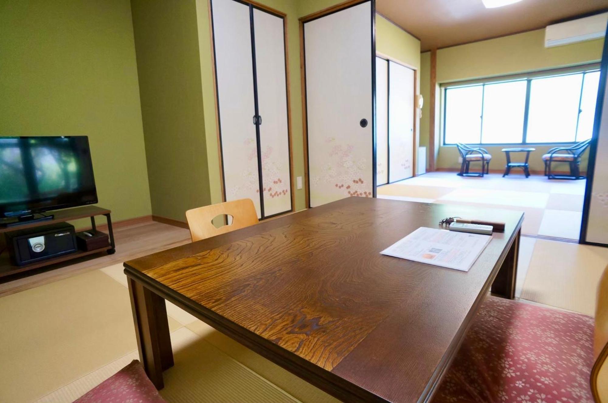 Hotel Takaosou Yufu Esterno foto