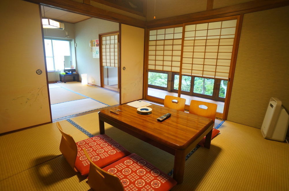 Hotel Takaosou Yufu Esterno foto