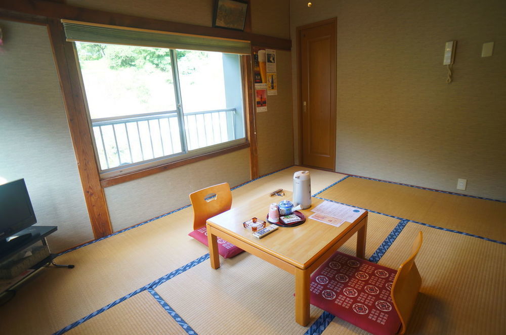 Hotel Takaosou Yufu Esterno foto