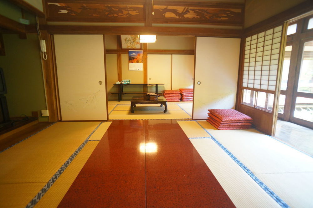 Hotel Takaosou Yufu Esterno foto